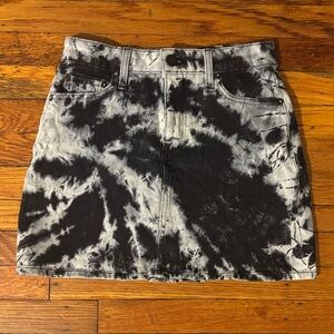Alice + Olivia Black & White Tye Dye Mini Skirt
